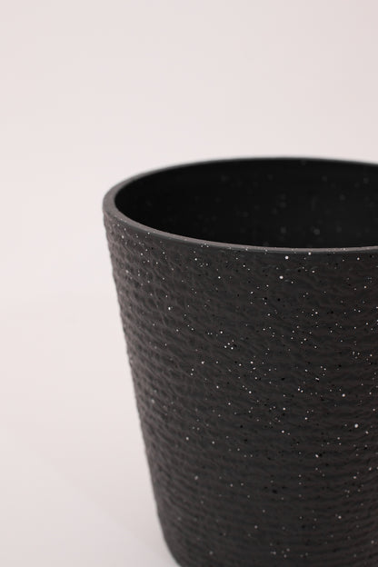 Basic Pot In Black