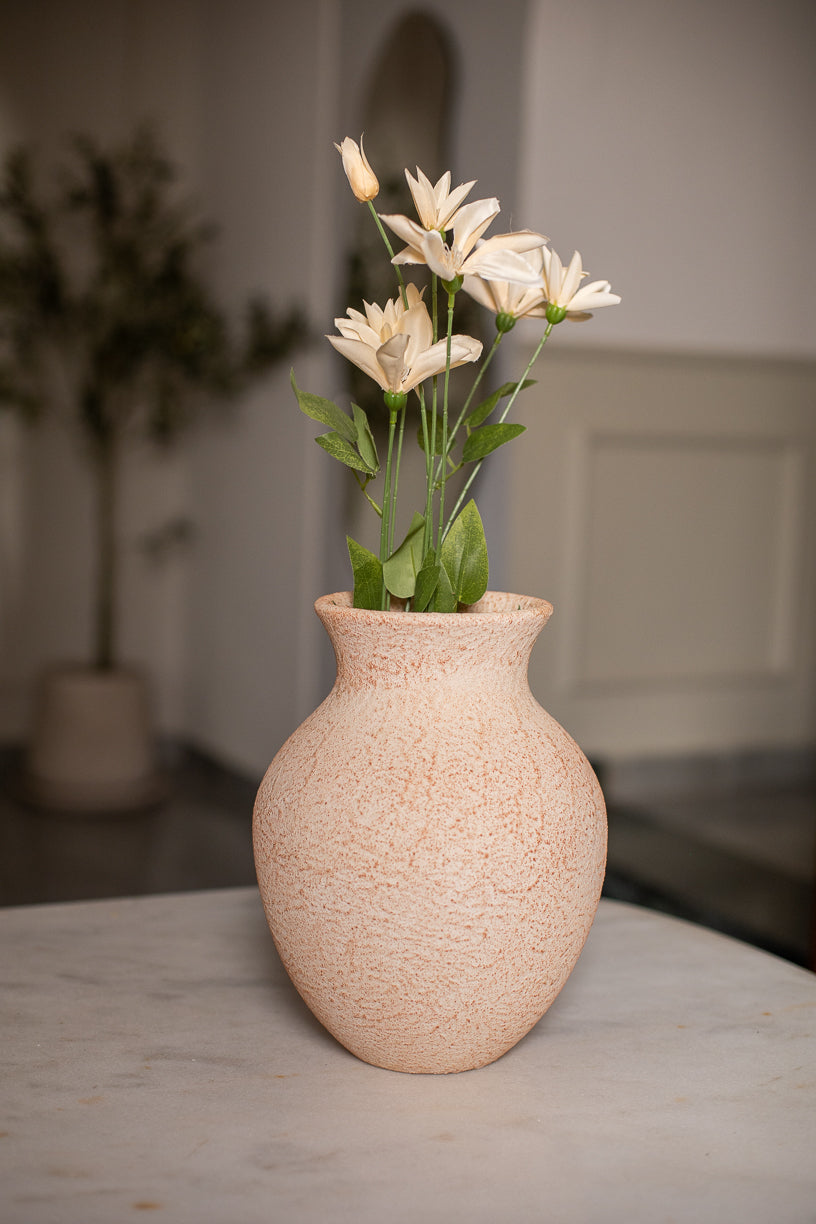 Saya Vase