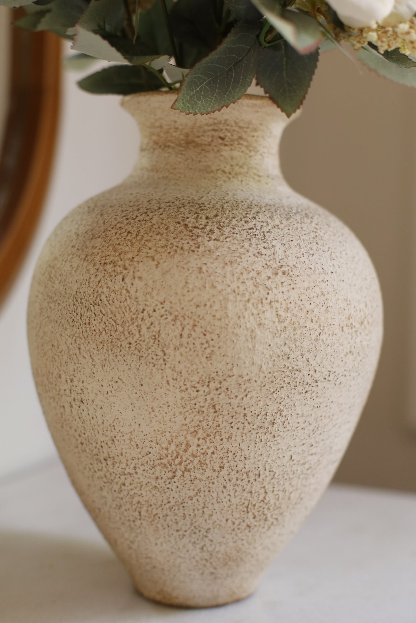 Saya Vase